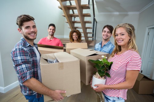 Moving van service in Forest Gate for local house and flat removals