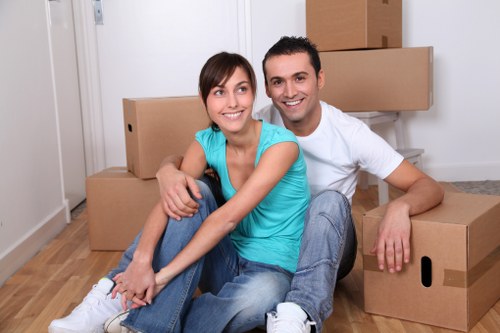 Local removal truck hire for a flat move in Forest Gate